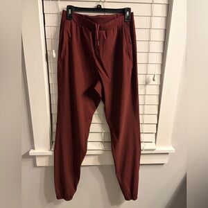 lululemon Surge Joggers Size M